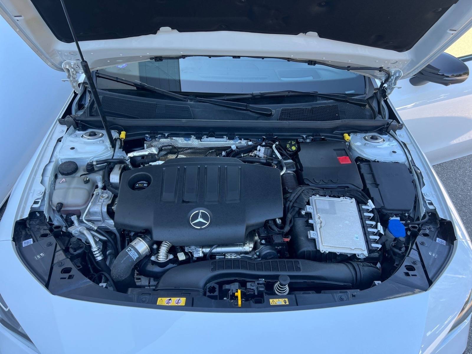 Image Mercedes-Benz CLA SHOOTING BRAKE CLA 200 d Shooting Brake AMG Line  CLA 200D AMG LINE