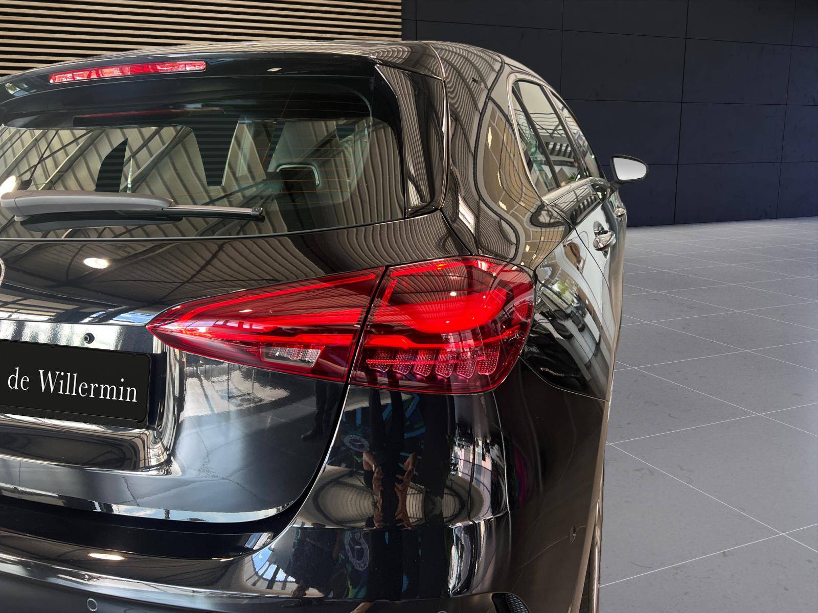 Image Mercedes-Benz CLASSE A 200 d AMG Line  Classe A 200 d AMG Line