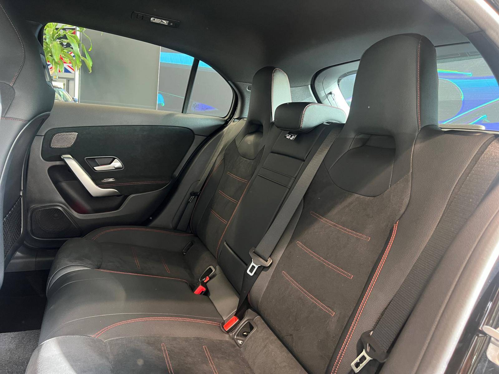 Image Mercedes-Benz CLASSE A 200 d AMG Line  Classe A 200 d AMG Line