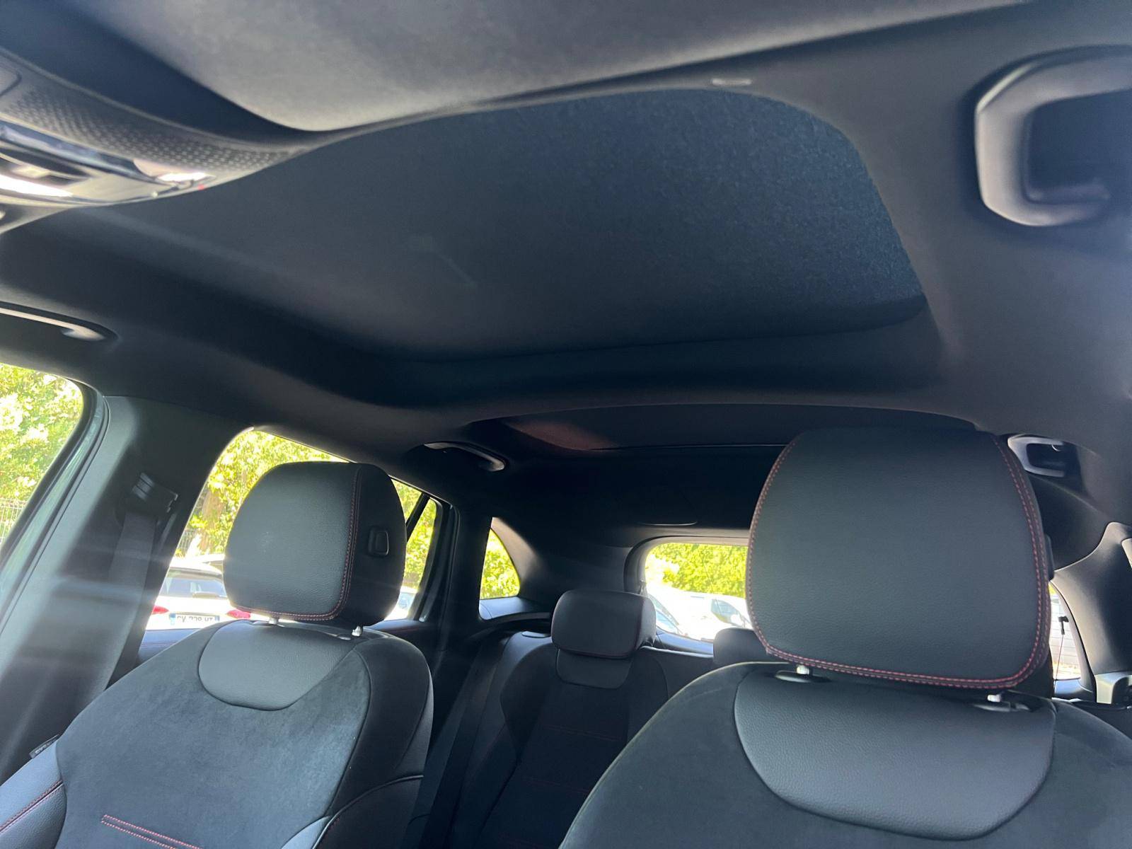 Image Mercedes-Benz GLA 200 d AMG Line  GLA 200 d AMG Line