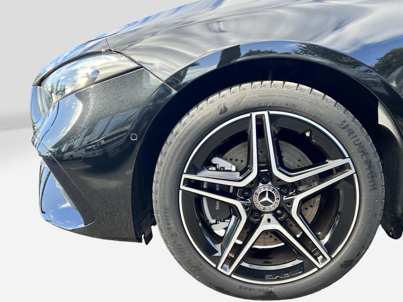 Image Mercedes-Benz CLASSE A 250 e AMG Line  Classe A 250 e Hybrid EQ AMG Line
