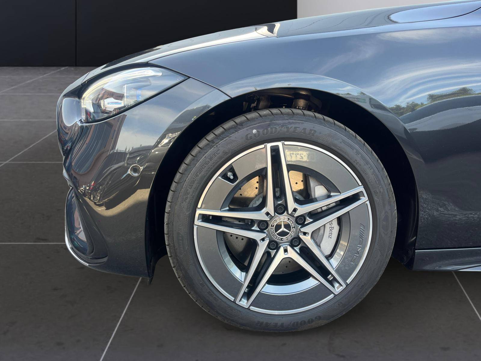 Image Mercedes-Benz CLASSE C BREAK Classe C 300 de Hybrid EQ Break AMG Line  Classe C 300 d e Hybrid EQ Break AMG Line