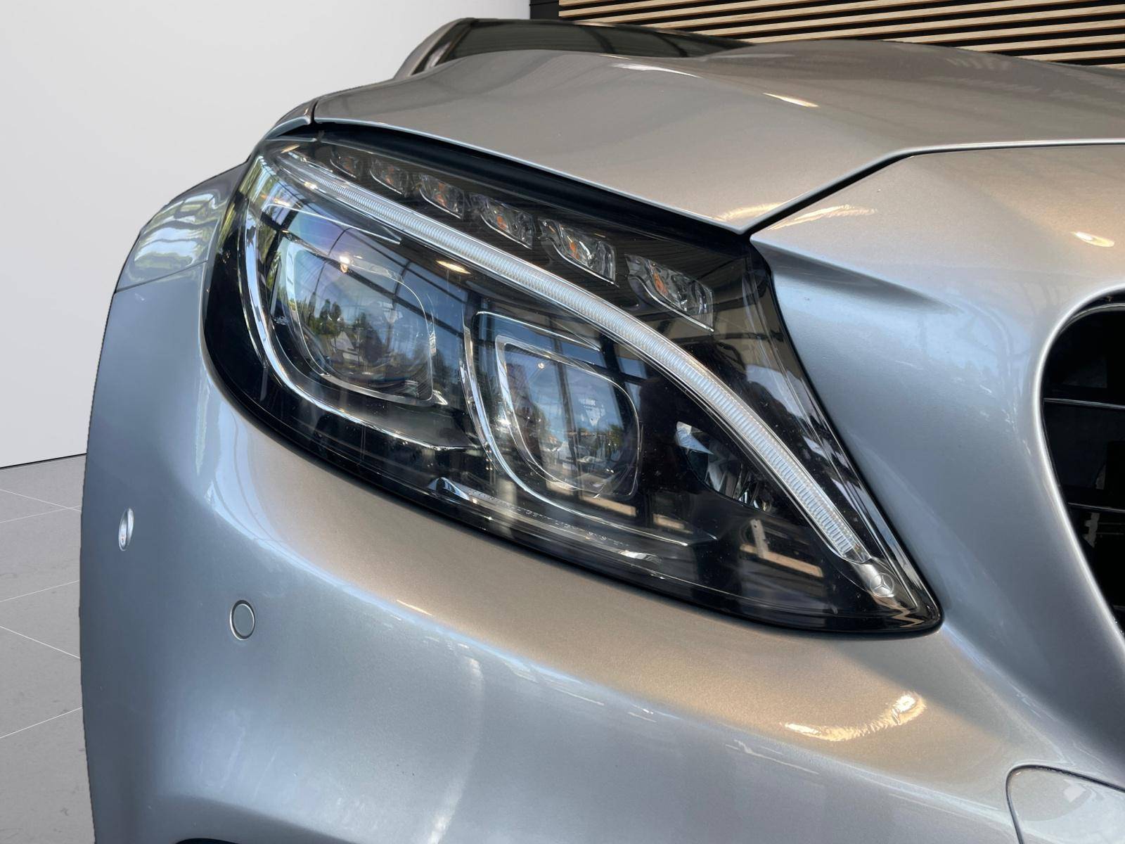 Image Mercedes-Benz CLASSE C COUPÉ AMG C 63 S  Classe C Coupé 63 S Mercedes-AMG SPEEDSHIFT MCT AMG