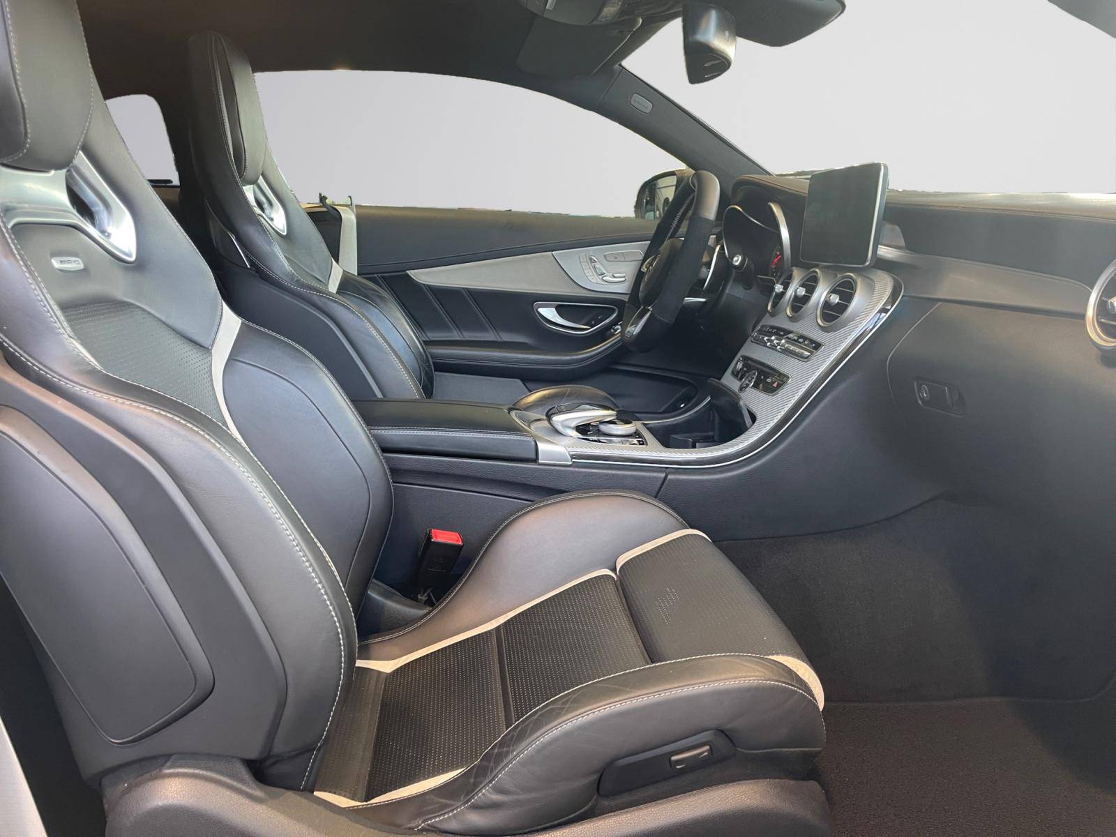 Image Mercedes-Benz CLASSE C COUPÉ AMG C 63 S  Classe C Coupé 63 S Mercedes-AMG SPEEDSHIFT MCT AMG