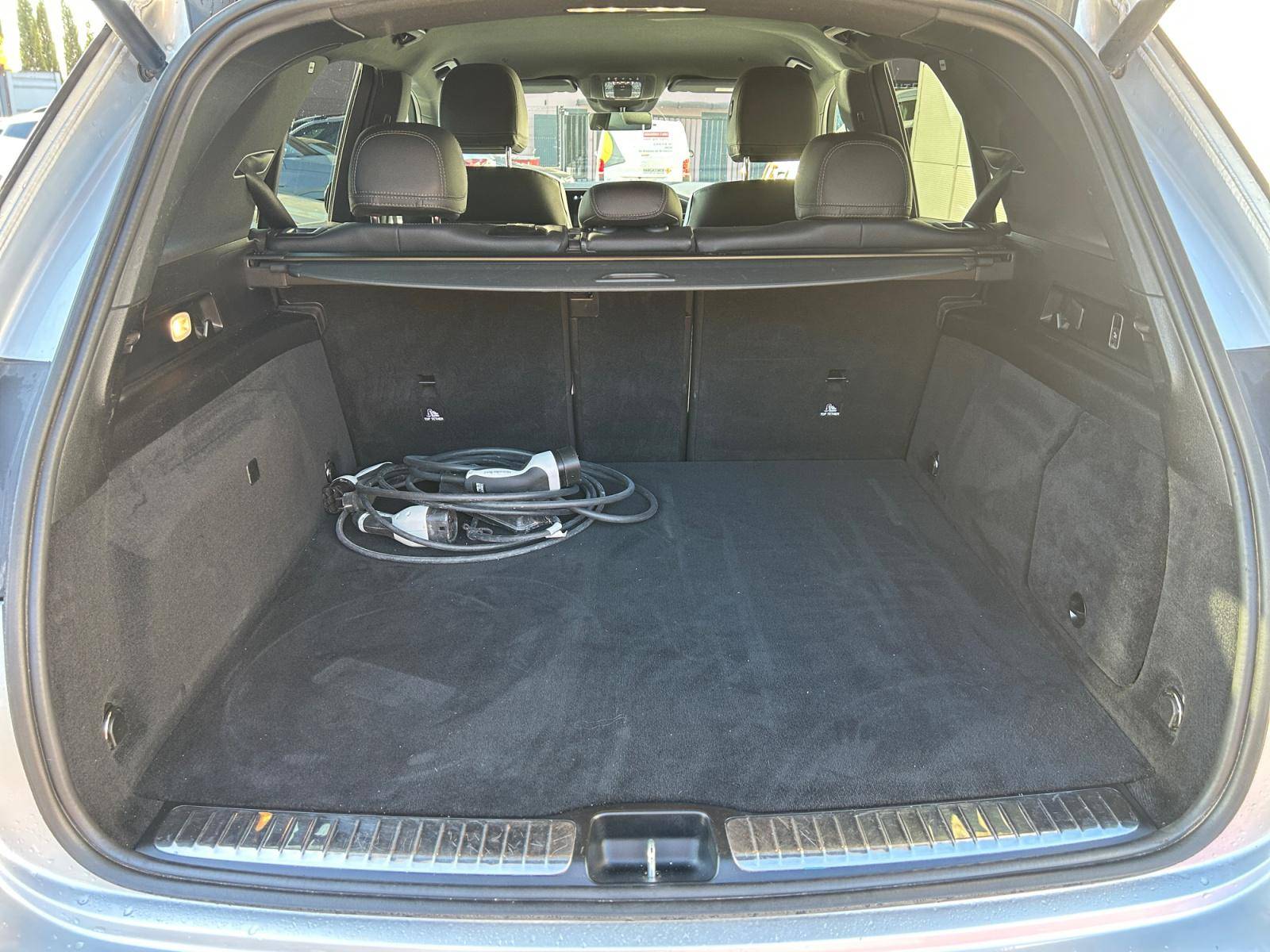 Image Mercedes-Benz GLE 350 de 4MATIC AMG Line  Classe GLE 350 de EQ POWER 9G-Tronic 4Matic AMG Line