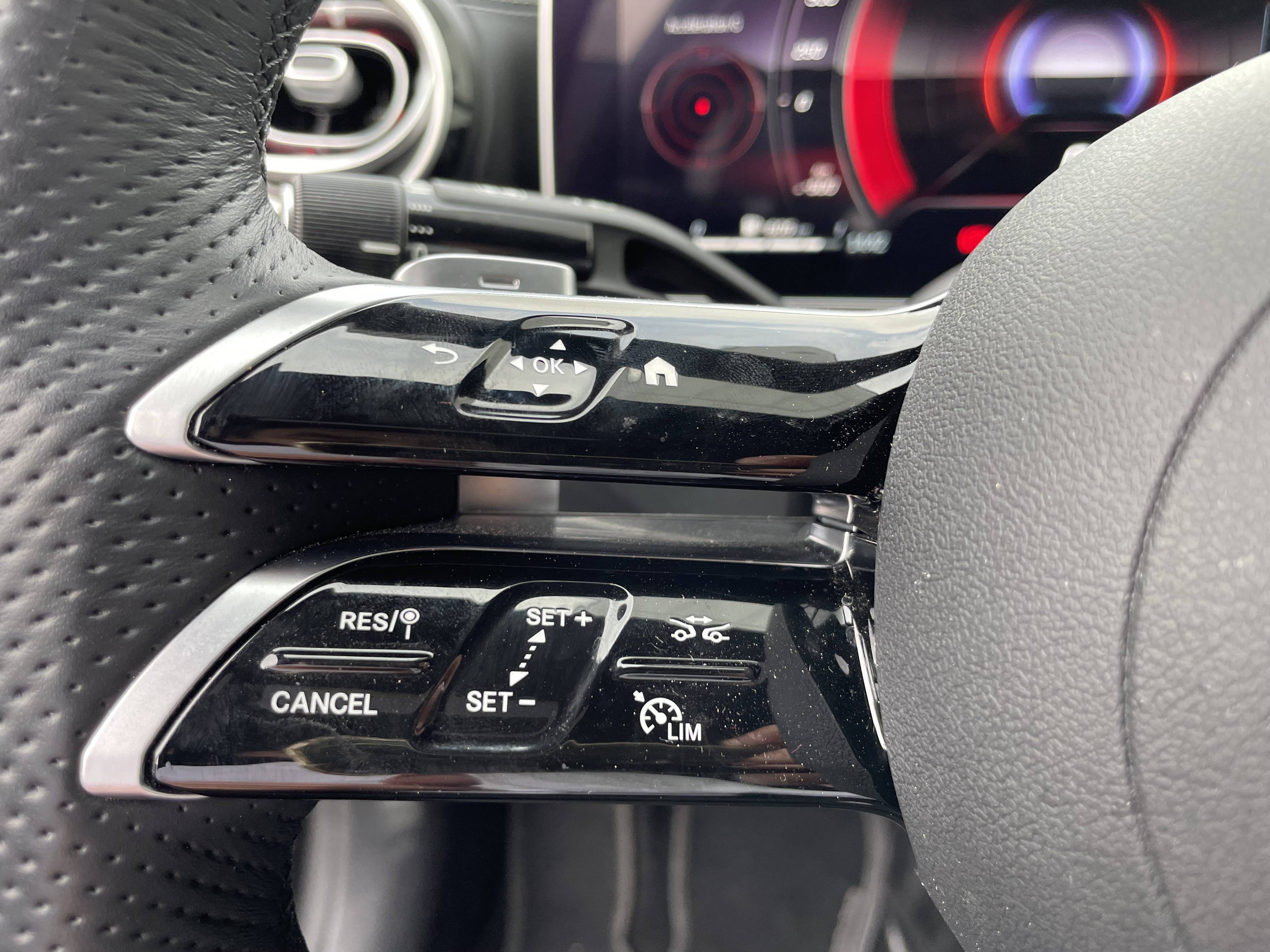 Image Mercedes-Benz CLASSE C BERLINE Classe C 300 de Berline AMG line  CLASSE C 300 DE AMG LINE