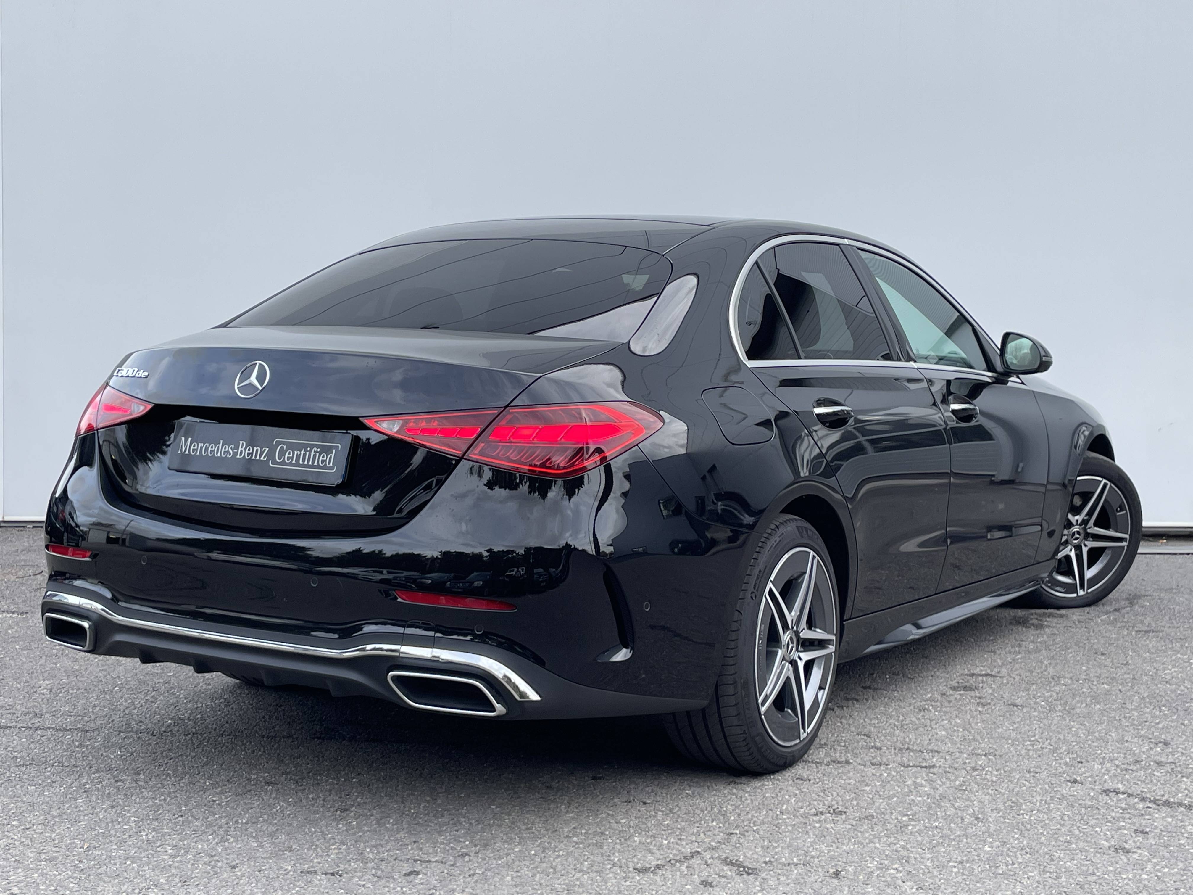 Image Mercedes-Benz CLASSE C BERLINE Classe C 300 de Berline AMG line  CLASSE C 300 DE AMG LINE