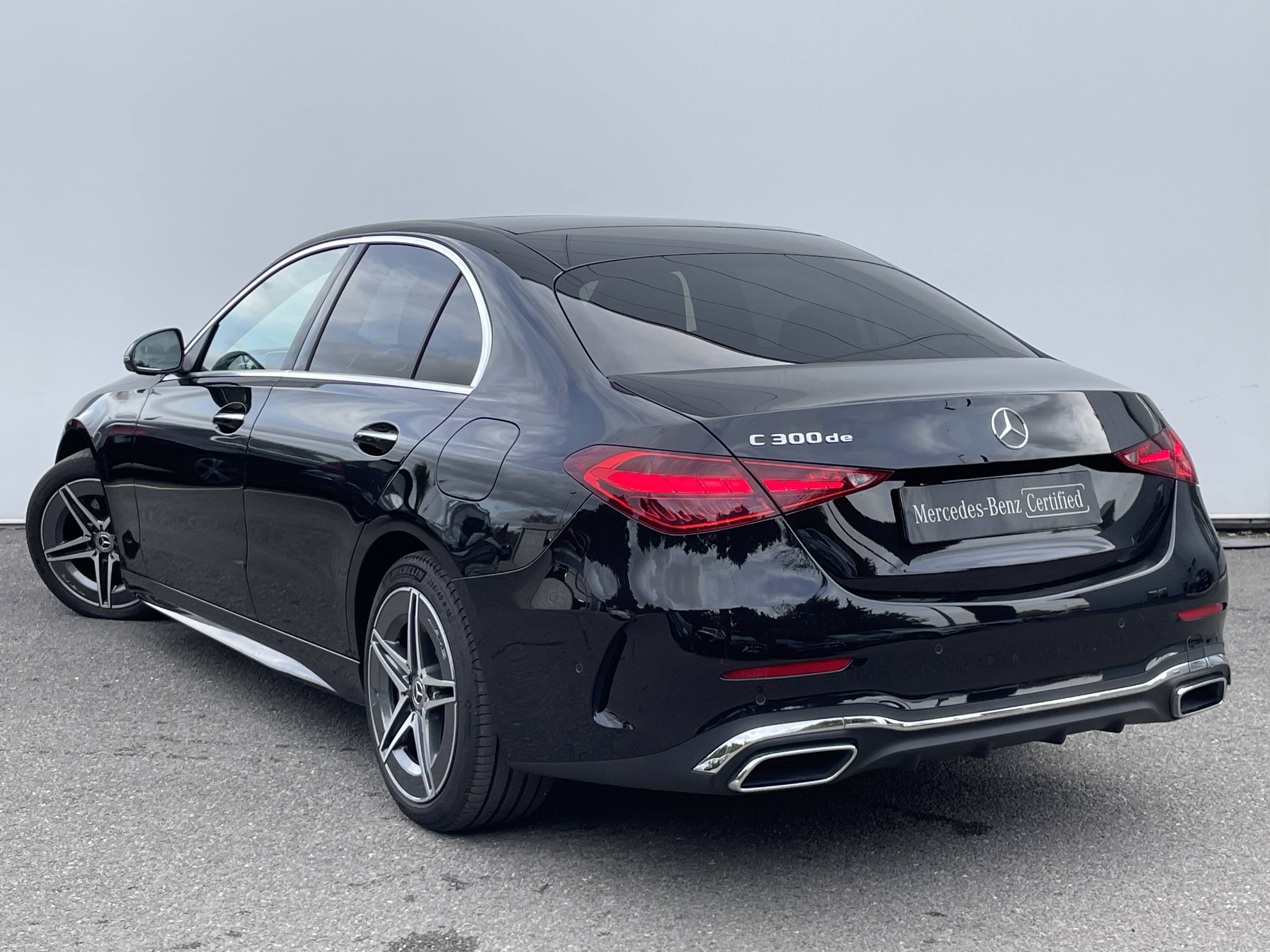 Image Mercedes-Benz CLASSE C BERLINE Classe C 300 de Berline AMG line  CLASSE C 300 DE AMG LINE