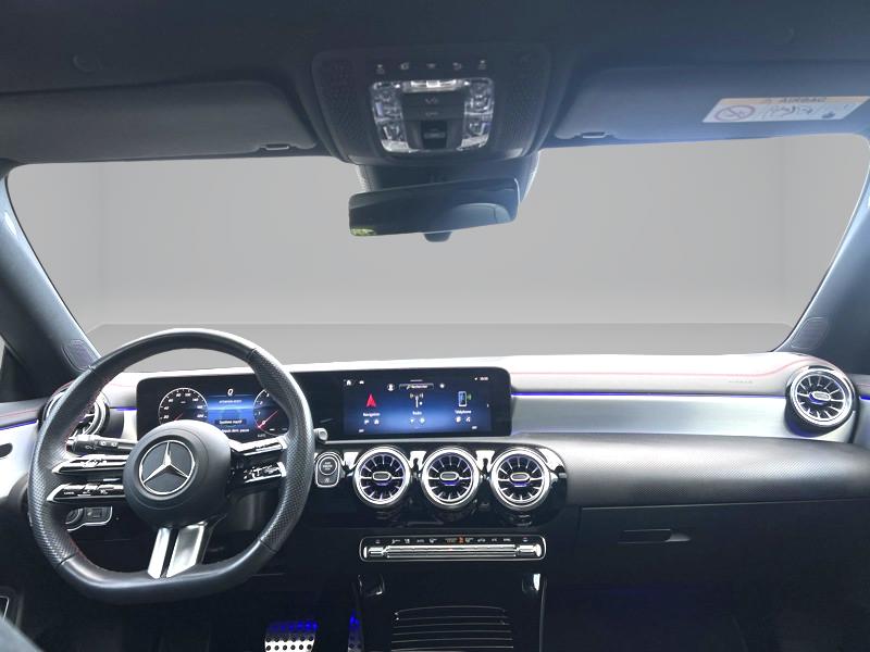 Image Mercedes-Benz CLA SHOOTING BRAKE CLA 200 Shooting Brake AMG Line  