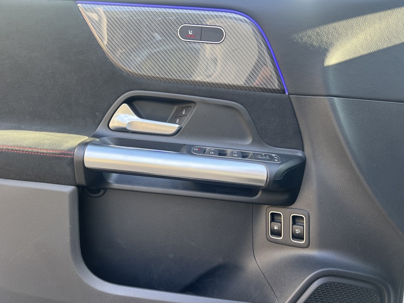 Image Mercedes-Benz GLA 250 e AMG Line  