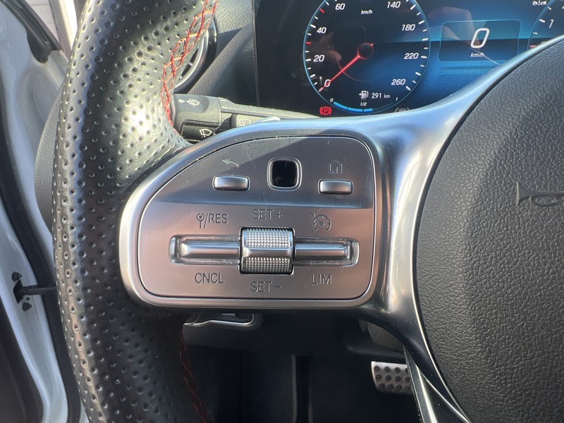 Image Mercedes-Benz GLA 250 e AMG Line  