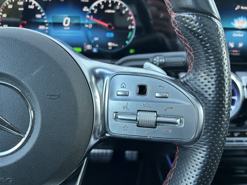 Image Mercedes-Benz GLA 250 e AMG Line  