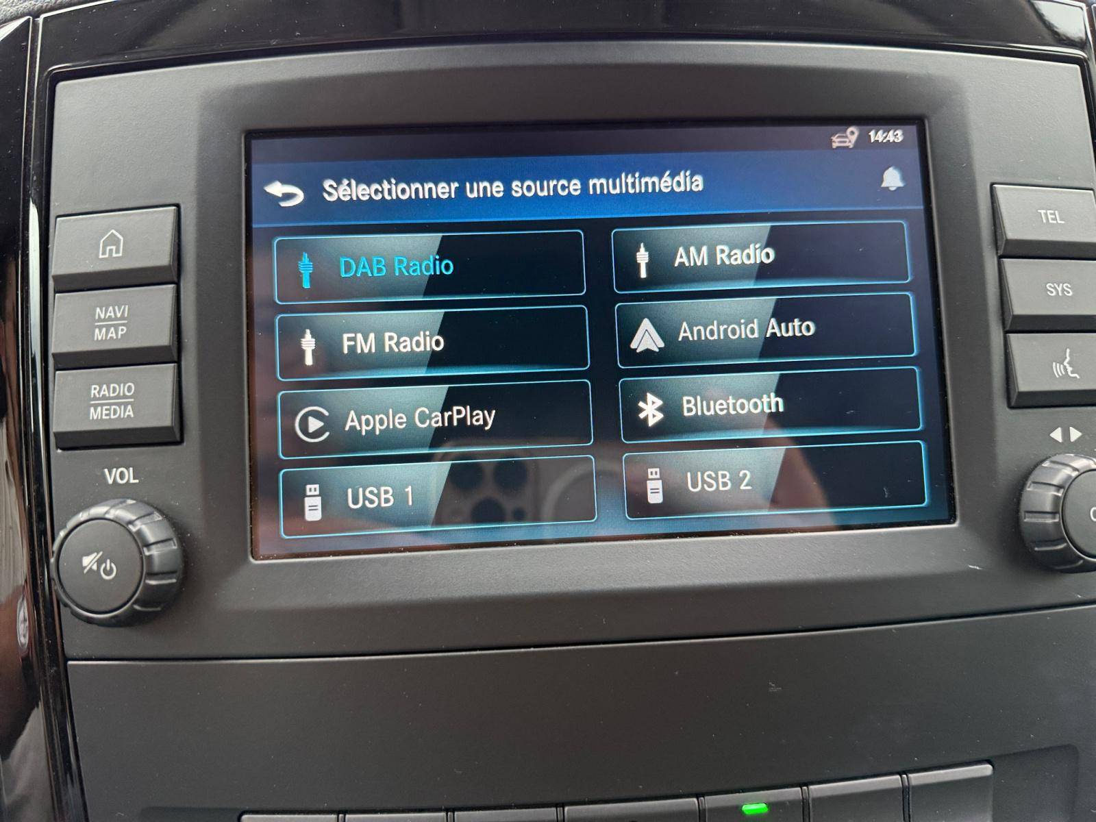 Image Mercedes-Benz VITO 119 CDI Fourgon Long  VITO FOURGON 119 CDI LONG BVA RWD SELECT