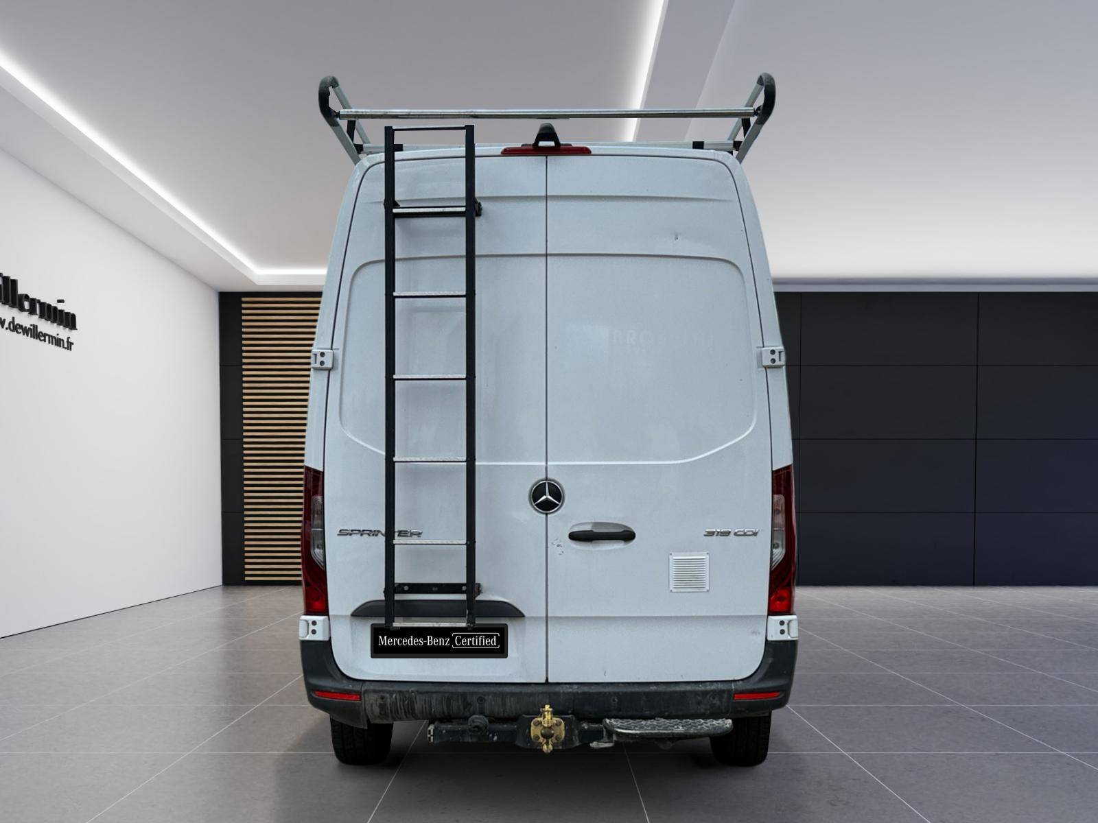 Image Mercedes-Benz SPRINTER 319 CDI Fourgon Toit sureleve Standard  SPRINTER FGN 319 CDI 37 3.5T PROPULSION