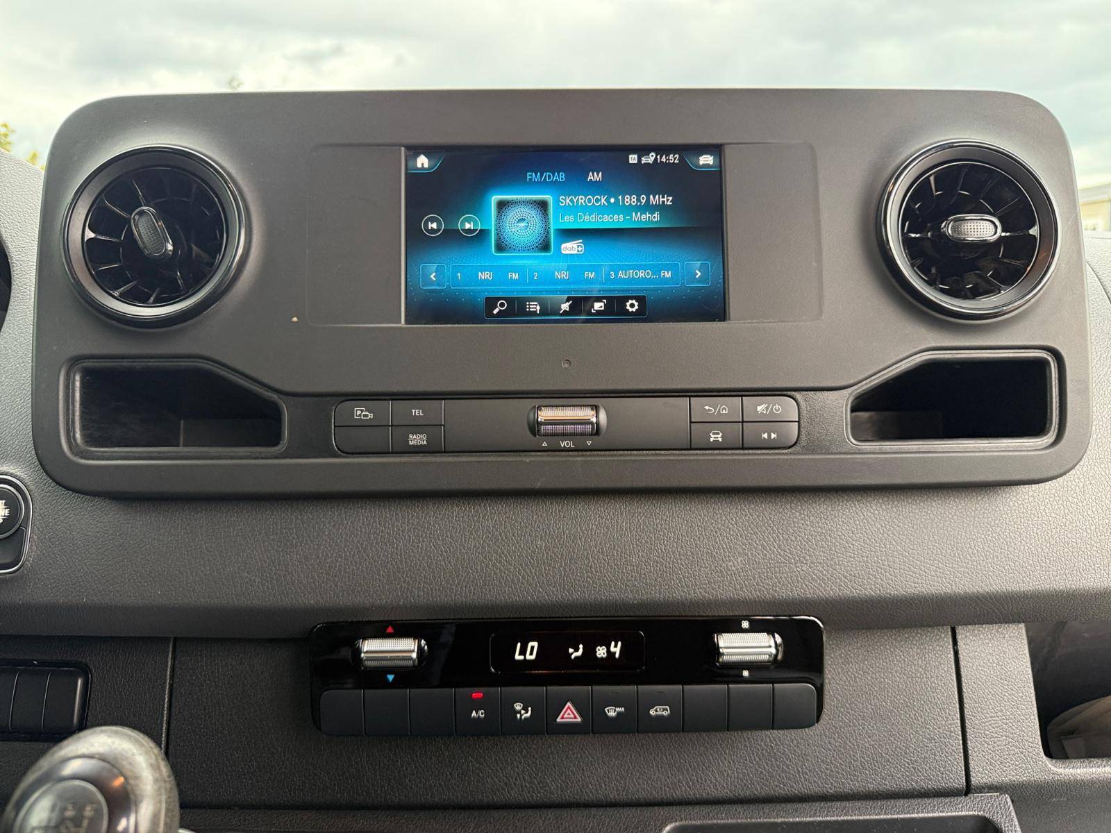 Image Mercedes-Benz SPRINTER 314 CDI Fourgon Toit sureleve Standard  SPRINTER FGN 314 CDI 37 3.5T PROPULSION