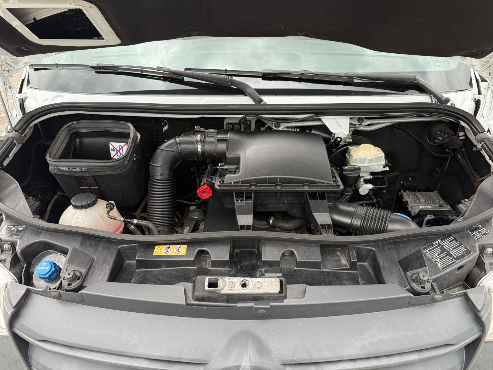 Image Mercedes-Benz SPRINTER 314 CDI Fourgon Toit sureleve Standard  SPRINTER FGN 314 CDI 37 3.5T PROPULSION