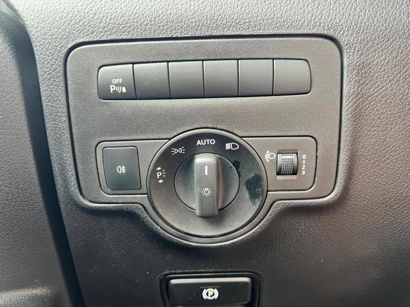 Image Mercedes-Benz VITO 114 CDI Fourgon Long  VITO 114 CDI Fourgon LG FIRST