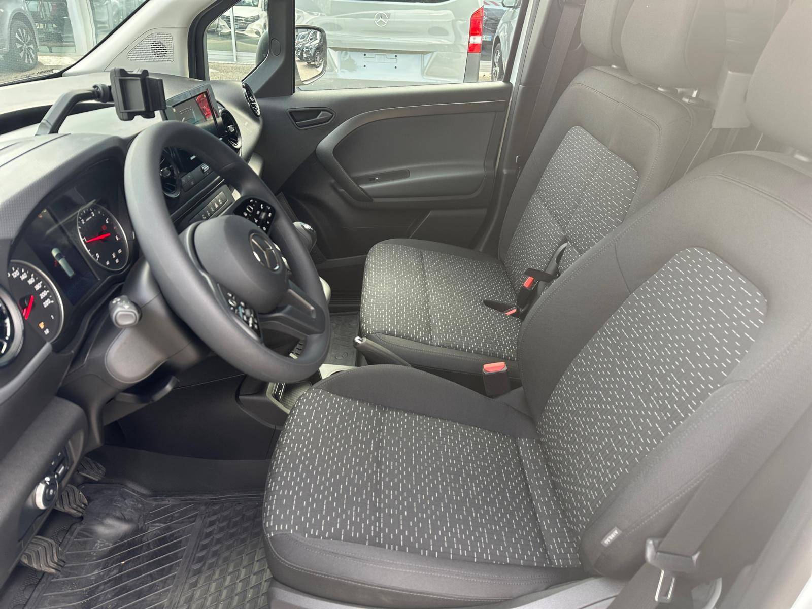 Image Mercedes-Benz CITAN 110 CDI Fourgon PRO Standard  Citan 110 CDI Fourgon long PRO