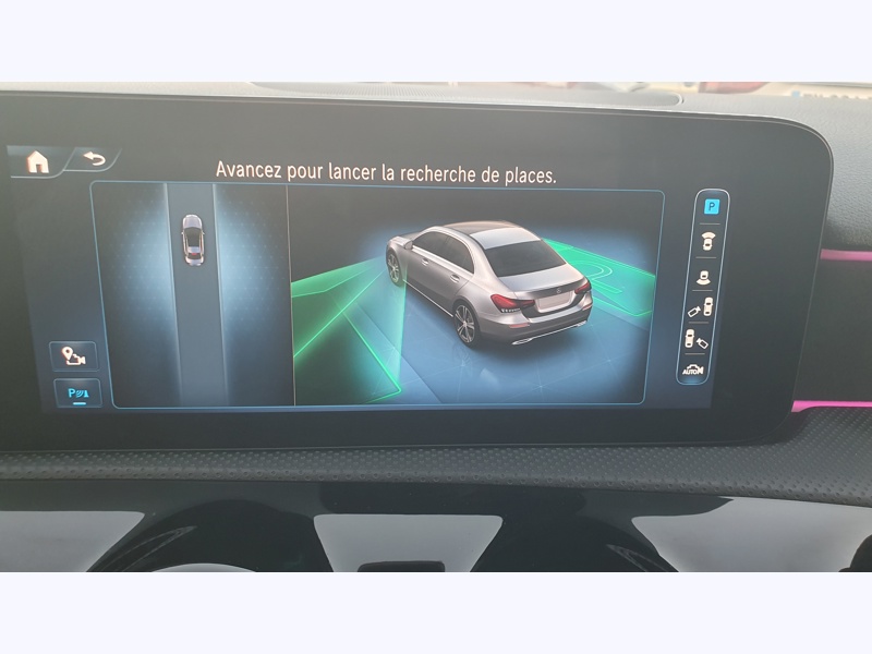 Image Mercedes-Benz CLASSE A 200 d Berline AMG Line  