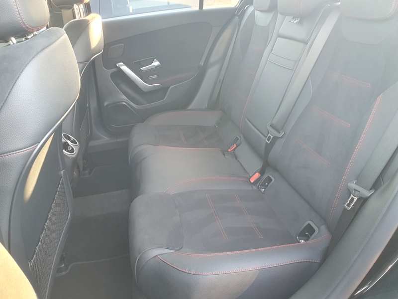 Image Mercedes-Benz CLASSE A 200 d Berline AMG Line  