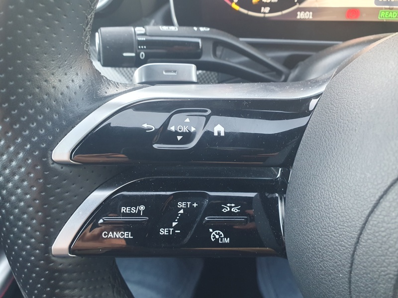 Image Mercedes-Benz CLASSE C BERLINE Classe C 300 e Hybrid EQ Berline AMG Line  Classe C 300 e Hybrid EQ Berline AMG Line