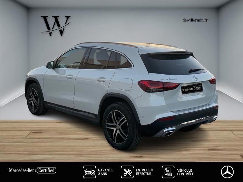 Image Mercedes-Benz GLA 200 d  Progressive Line 8G-DCT  