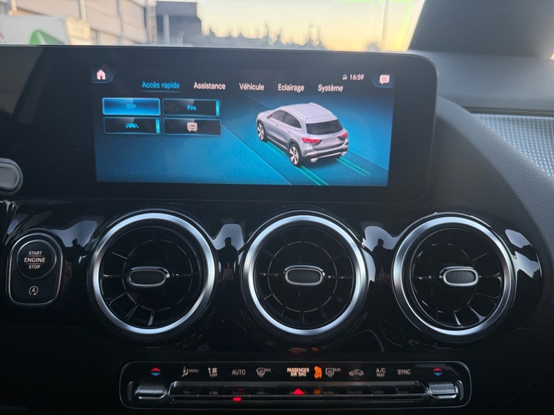 Image Mercedes-Benz GLA 200 d  Progressive Line 8G-DCT  