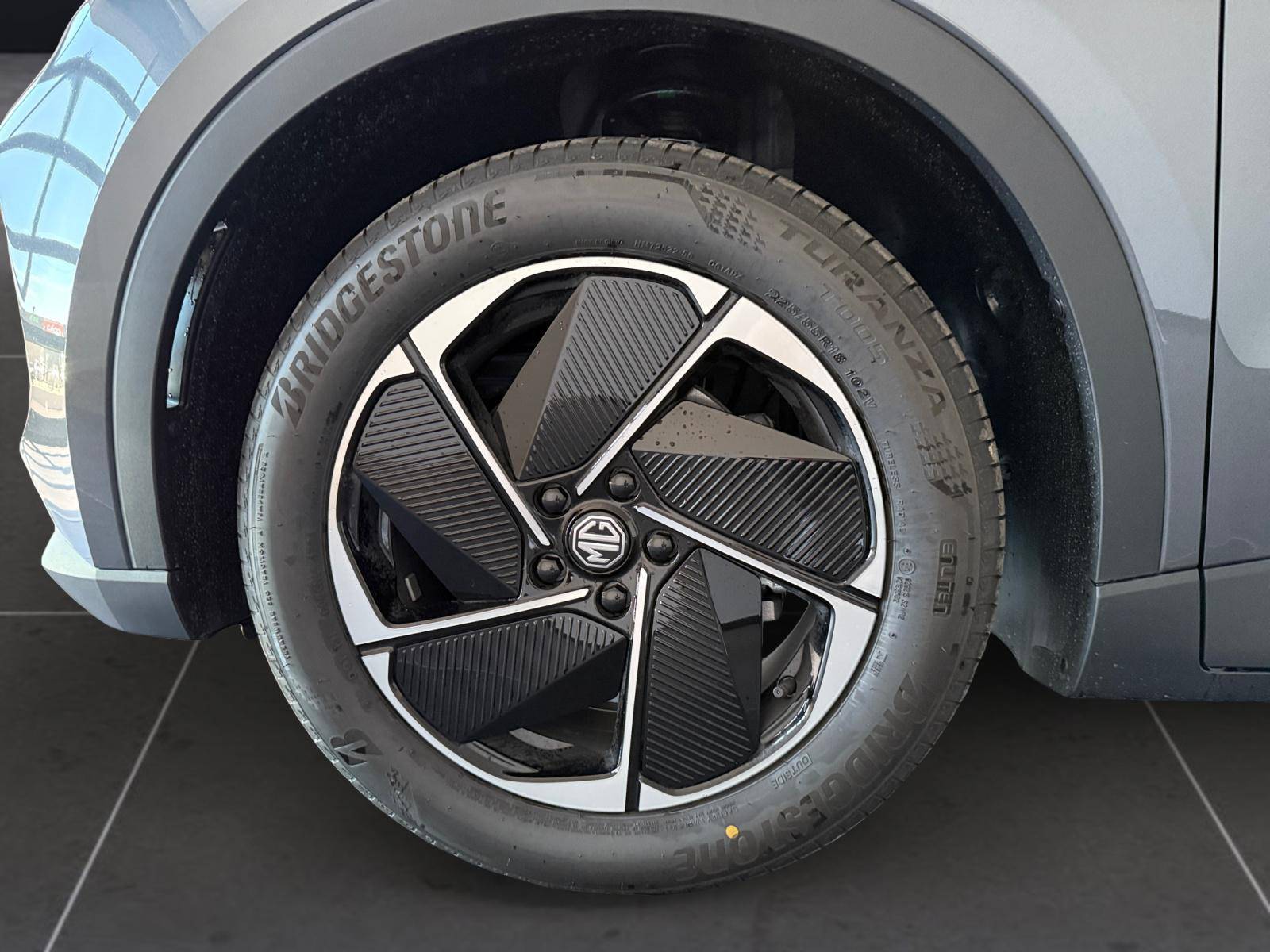 Image MG MGS5 EV Luxury 64KWH  MGS5 EV 64 KWH LUXURY