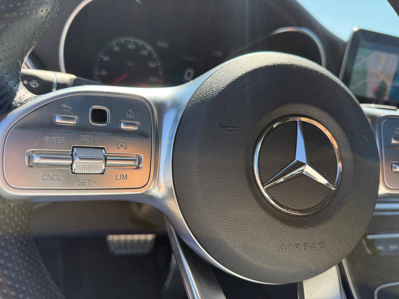 Image Mercedes-Benz CLASSE C COUPÉ Classe C 220 d Coupé AMG Line  AMG LINE