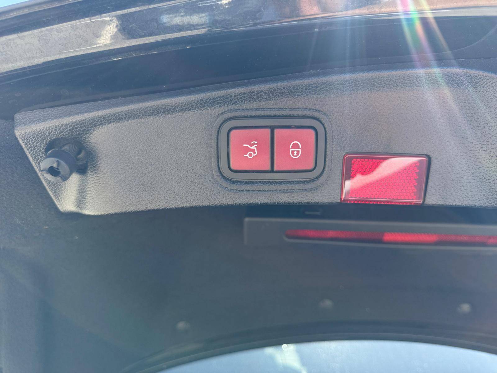 Image Mercedes-Benz CLASSE C COUPÉ Classe C 220 d Coupé AMG Line  AMG LINE