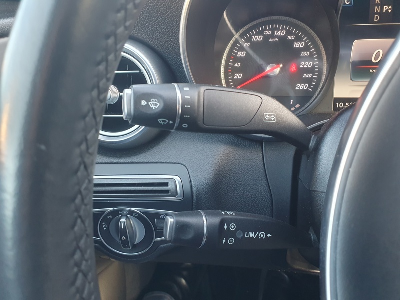 Image Mercedes-Benz CLASSE C COUPÉ C 220 d Coupé Business Executive  C 200 Coupé Executive