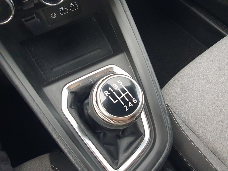 Image Mitsubishi COLT 1.0 MPI-T 91 Business  Colt 1.0 MPI-T 91 Business