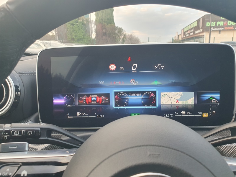 Image Mercedes-Benz CLASSE C BREAK Classe C 300 e Break AMG line  Classe C 300 e Hybrid EQ Break AMG Line