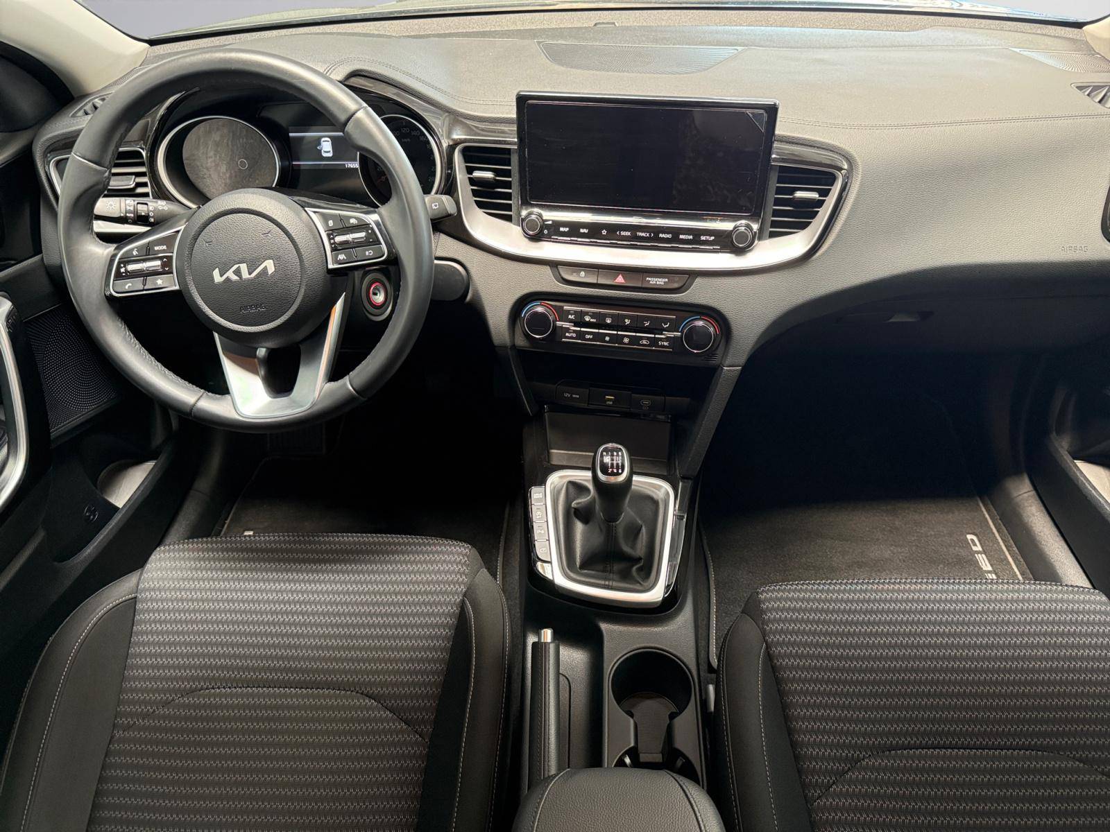 Image Kia CEED 1.6 CRDI 136 ISG IBVM6 MHEV ACTIVE  CEED 1.6 CRDi 136 ch MHEV iBVM6 Active