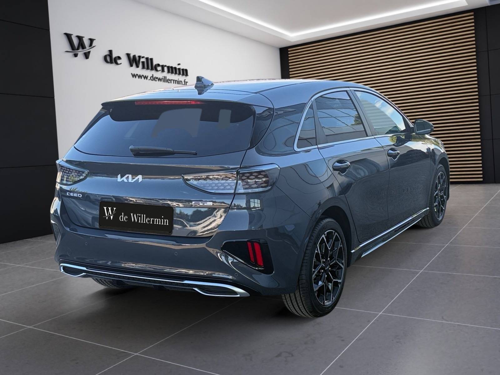 Image Kia CEED 1.5 T-GDI 140 ISG GT LINE DCT7  CEED GT LINE TGDI 140 DCT7 MY25C