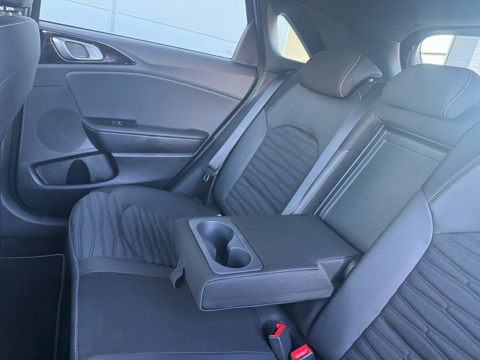 Image Kia CEED 1.5 T-GDI 140 ISG GT LINE DCT7  CEED GT LINE TGDI 140 DCT7 MY25C