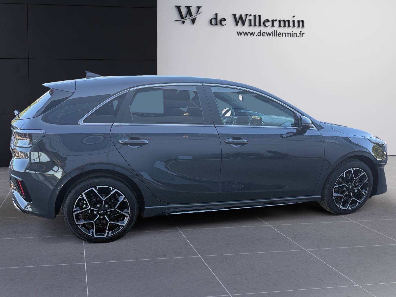 Image Kia CEED 1.5 T-GDI 140 ISG GT LINE DCT7  CEED GT LINE TGDI 140 DCT7 MY25C