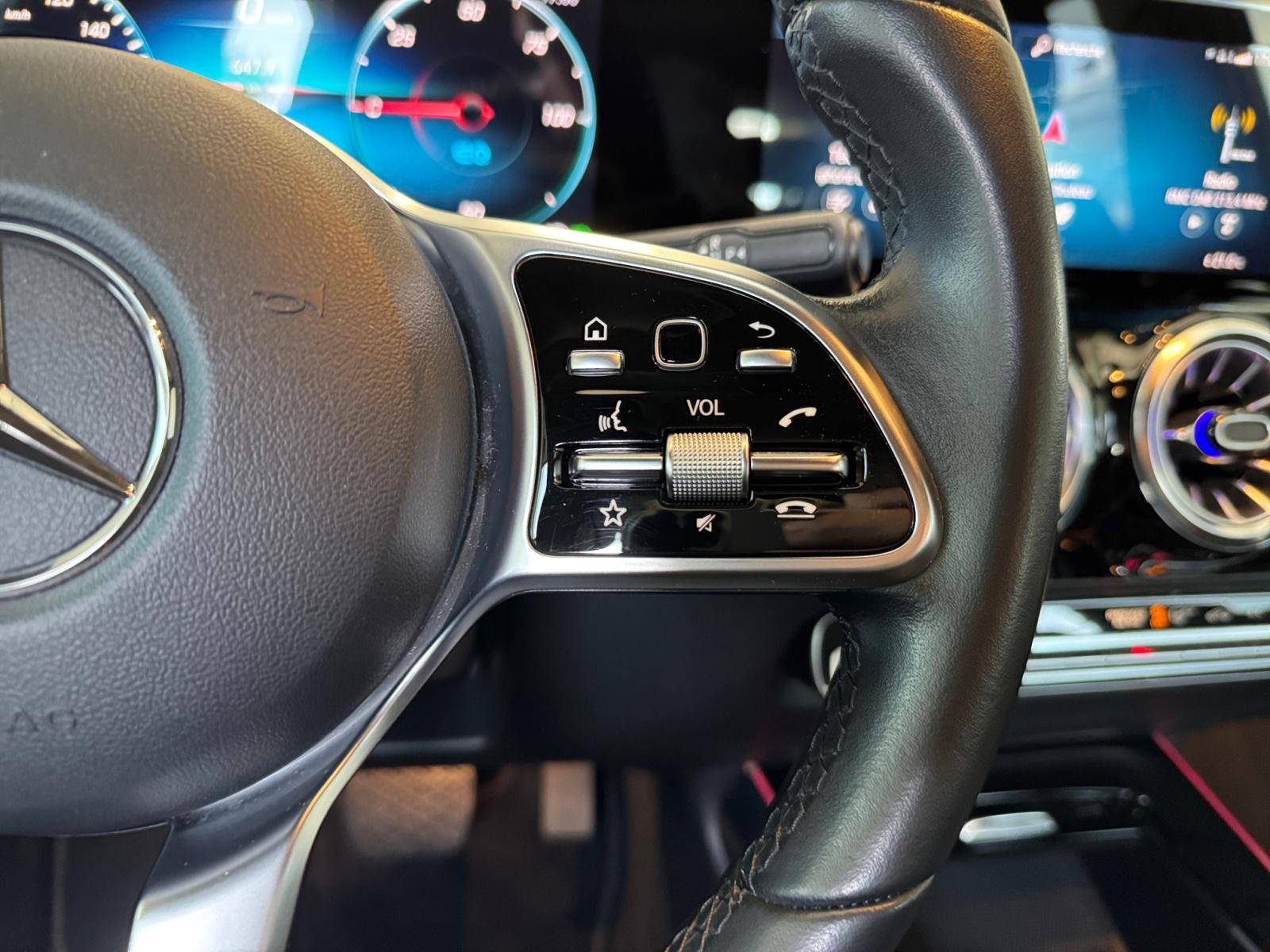 Image Mercedes-Benz EQA 250 Limited Edition  EQA 250 190 ch Limited Edition