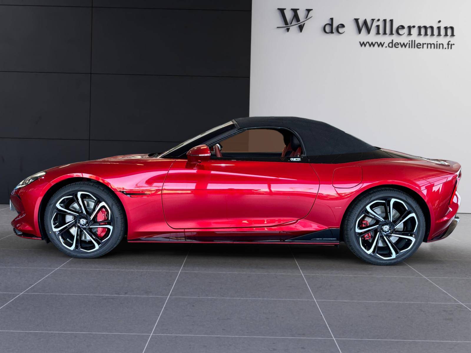 Image MG CYBERSTER DYNAMIC RED 375 kW 510 ch 