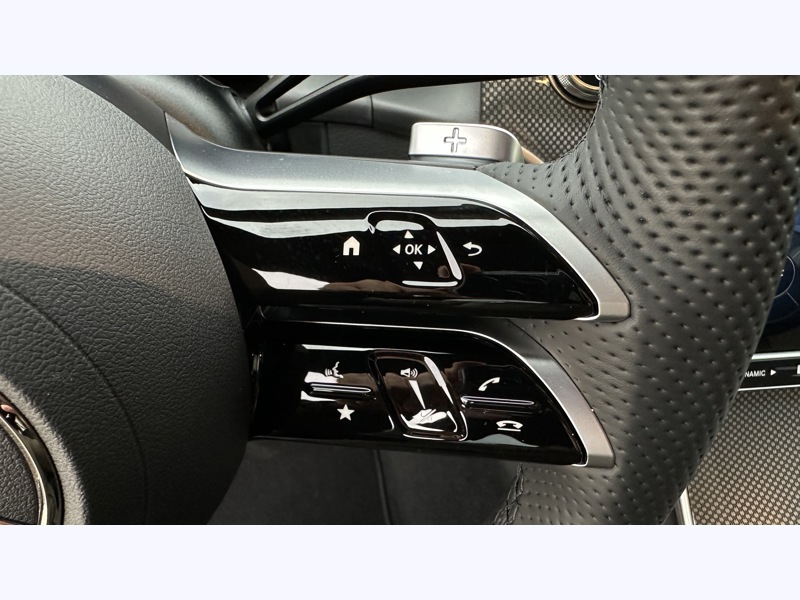 Image Mercedes-Benz GLC SUV GLC 400 e  Hybrid EQ 4MATIC AMG Line +  GLC 400 e  Hybrid EQ 4MATIC AMG Line +