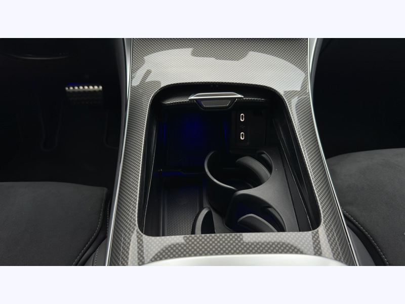 Image Mercedes-Benz GLC SUV GLC 400 e  Hybrid EQ 4MATIC AMG Line +  GLC 400 e  Hybrid EQ 4MATIC AMG Line +