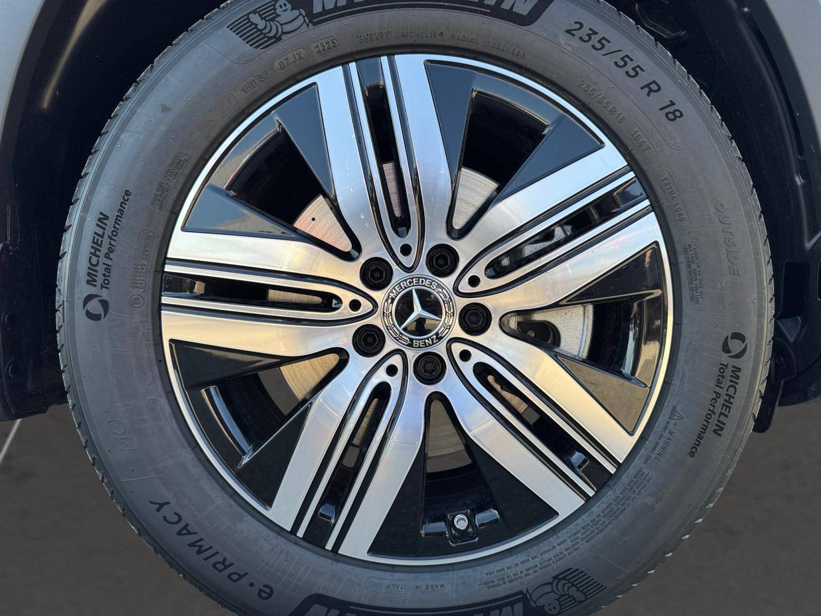 Image Mercedes-Benz EQB 250+ Business Edition  EQB 250+ Business Edition