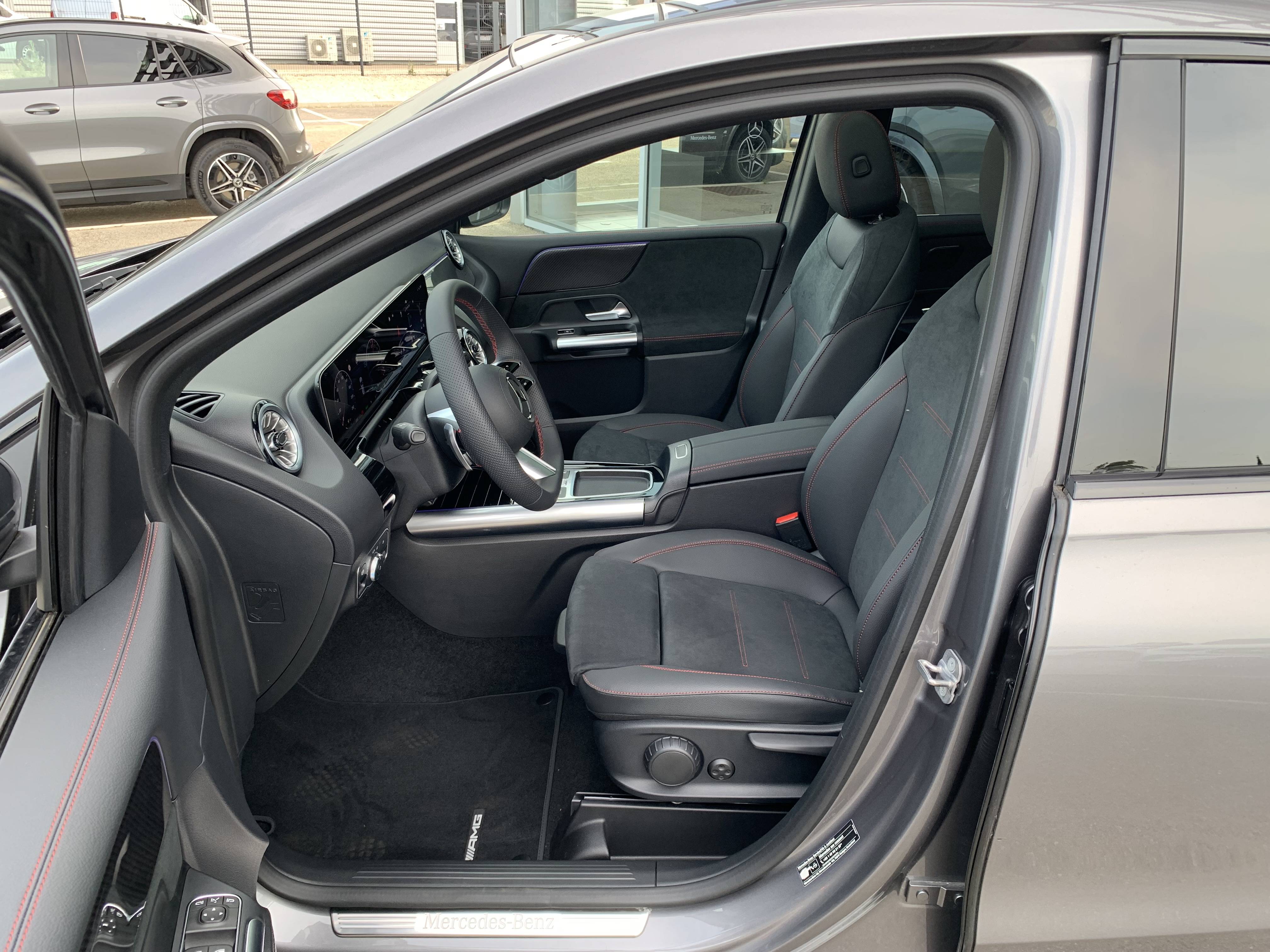 Image Mercedes-Benz CLASSE B 250 e Hybrid EQ AMG Line  Classe B 250 e Hybrid EQ AMG Line