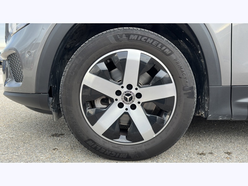 Image Mercedes-Benz GLB 200 d Business Line  