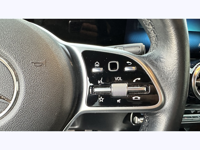 Image Mercedes-Benz GLB 200 d Business Line  