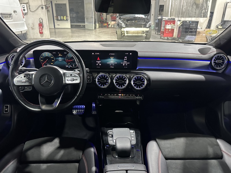 Image Mercedes-Benz CLA COUPÉ CLA 220 d Coupé AMG Line  