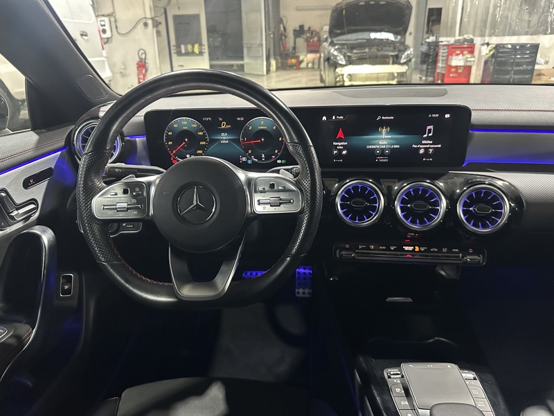 Image Mercedes-Benz CLA COUPÉ CLA 220 d Coupé AMG Line  