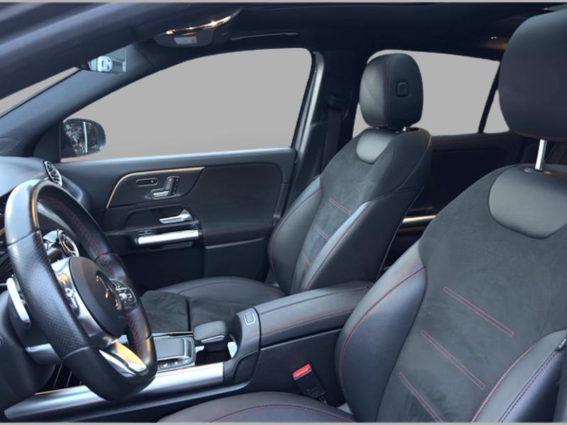 Image Mercedes-Benz GLA 200 AMG Line  GLA 200 7G-DCT AMG Line