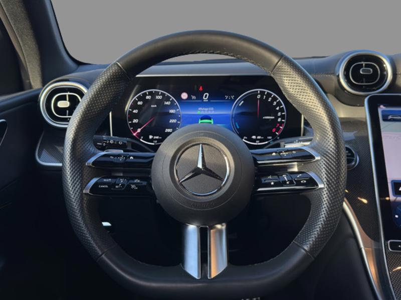 Image Mercedes-Benz GLC SUV GLC 300 e  Hybrid EQ 4MATIC AMG Line  
