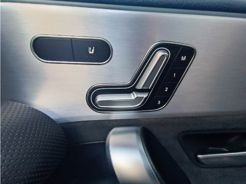 Image Mercedes-Benz CLA COUPÉ CLA 220 d Coupé AMG Line  CLA 220 D COUPE 8G-DCT